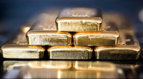 Gold rates rise in Pakistan with per tola price reaching Rs. 264,000, while silver prices remain stable.